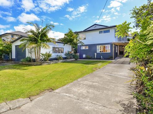 71 Glenvar Road, Torbay