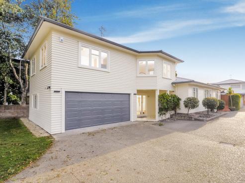 4 Clinker Street, Three Kings