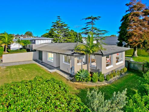 2/1 Raeben Avenue, Hillcrest
