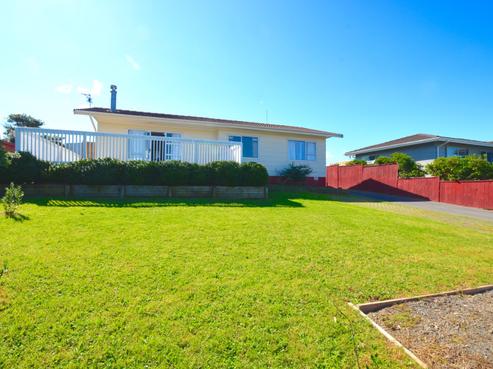 24 Dillon Crescent, Clover Park