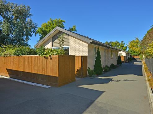 212C Racecourse Road, Sockburn