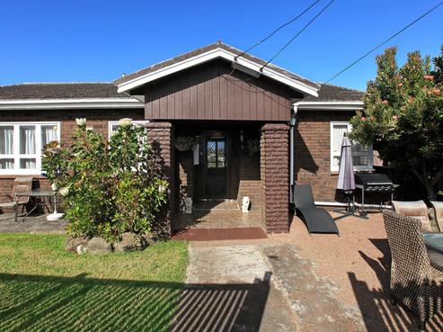 24 Western Springs Road, Morningside