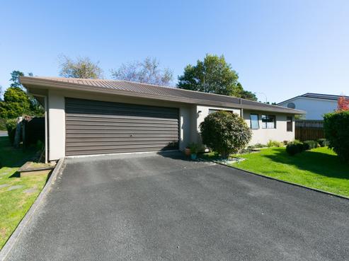 2/99 Mangorei Road, Merrilands