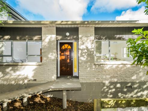 2/32A Church Street, Northcote Point