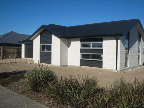 33 Granite Drive, Rolleston