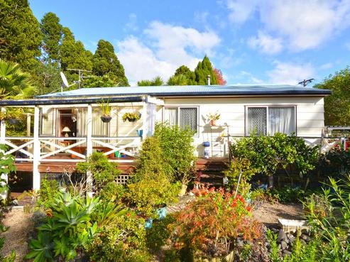 9 Staley Road, Parau