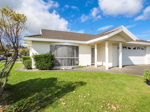 110 Moyrus Crescent, East Tamaki Heights