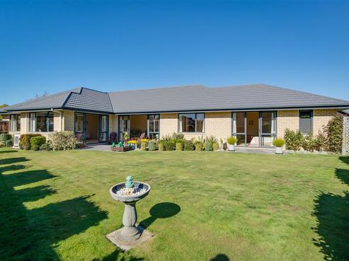 4 Primrose Hill Lane, Casebrook