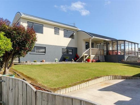 16 Virginia Place, Whalers Gate