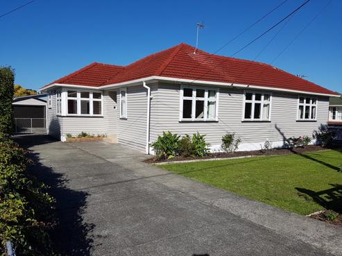 8 Hazel Street, Ebdentown