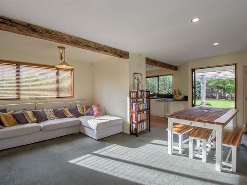 37 Riverside Road, Frankton