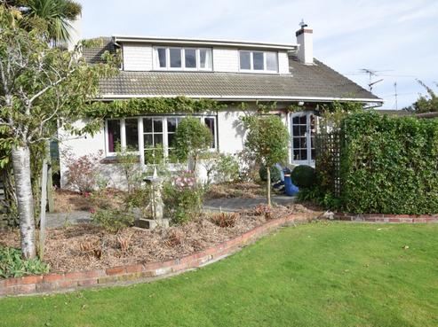 61 Gladstone Terrace, Gladstone