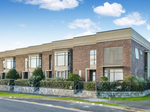 25 Tephra Boulevard, Stonefields