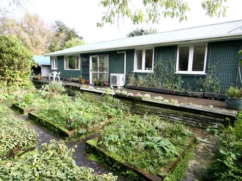 27 Judge Road, Tisbury