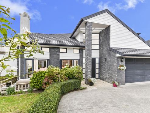 185 East Coast Road, Castor Bay