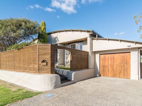 26 Golf Road, Paraparaumu Beach