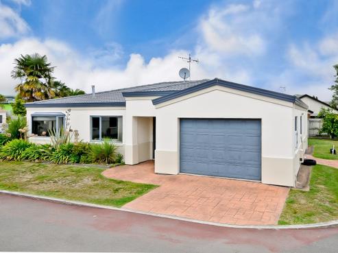 9 Sudbury Court, Rototuna North