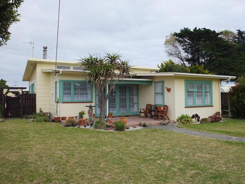 21 Koputara Road, Himatangi Beach
