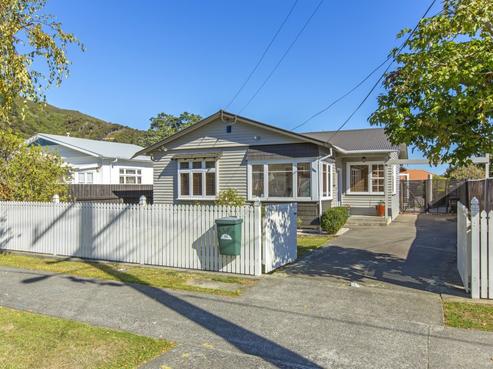 44 Birdwood Road, Waterloo