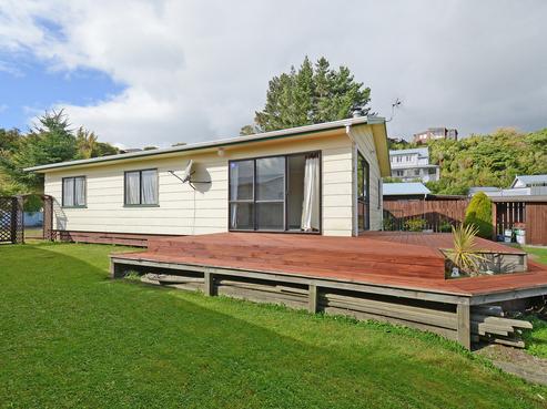 2/12 Mcmanaway Grove, Stokes Valley