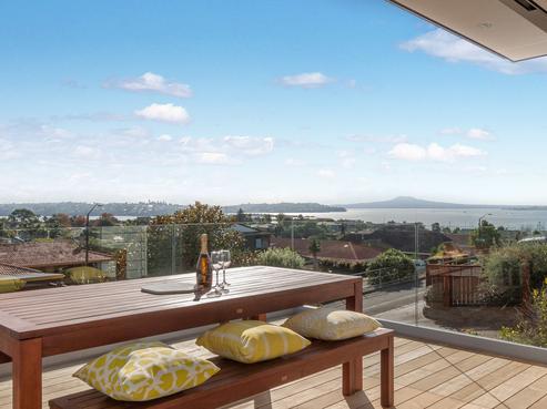 34 Pigeon Mountain Road, Half Moon Bay