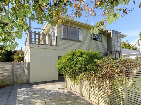 10 Miro Street, Merrilands