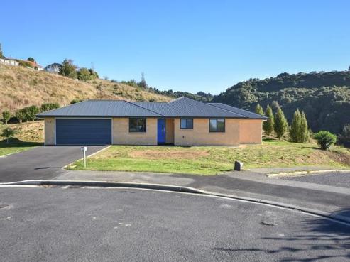 19 Sretlaw Place, Brockville