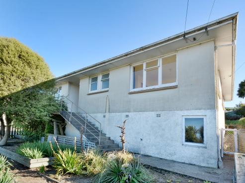 6 Hanlon Street, Halfway Bush