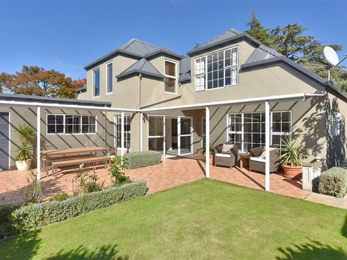 1/17 Snowdon Road, Fendalton