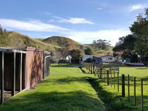 32 Steele Road, Tamarau