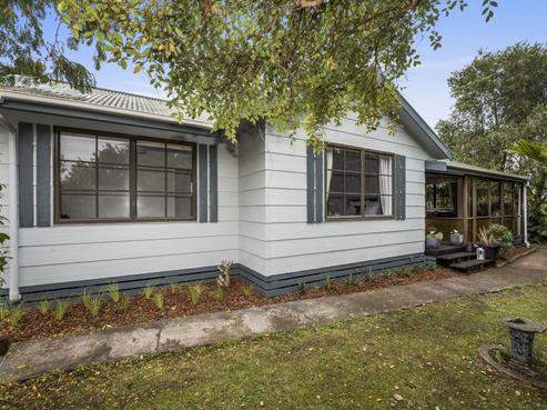 10 Cowen Place, Chartwell