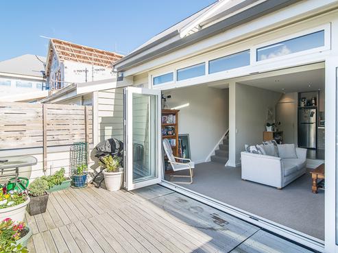 145 Raroa Road, Aro Valley