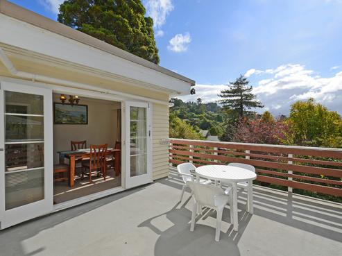 136 Wyndham Road, Pinehaven