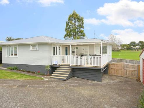 42 Brains Road, Kelston