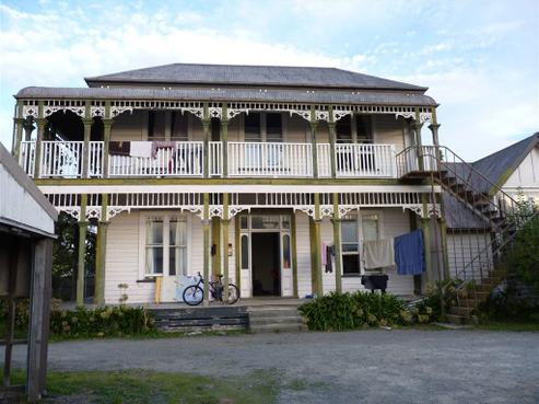 302 Pattison Road, Akina