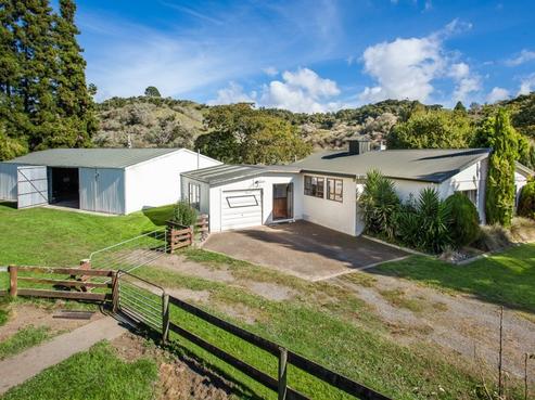 140 Grace Road, Taneatua