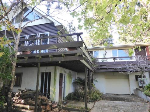 472 Pine Hill Road, Pine Hill