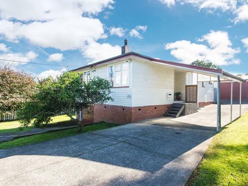 19 Saint Leonards Road, Kelston