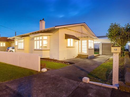12 Tennyson Street, Northcote Point