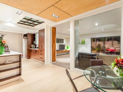 19 Takahe Road, Titirangi
