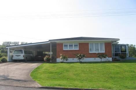 38 Kea Street, Piopio
