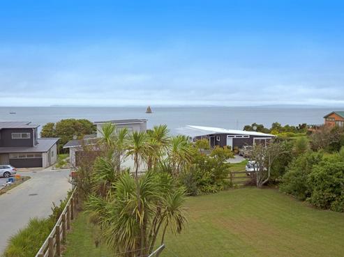1049 Whangaparaoa Road, Tindalls Beach