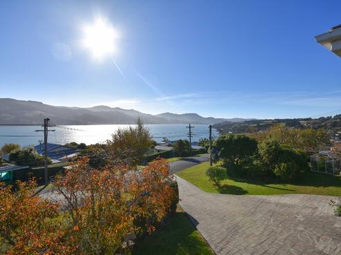 7 Jane Street, Macandrew Bay