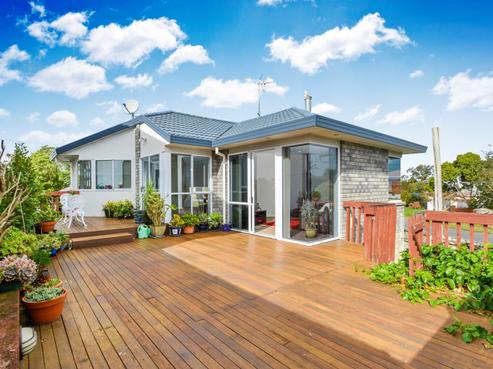 2/31 Borrowdace Avenue, Botany Downs
