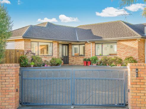 11 Waynes Place, Pukekohe