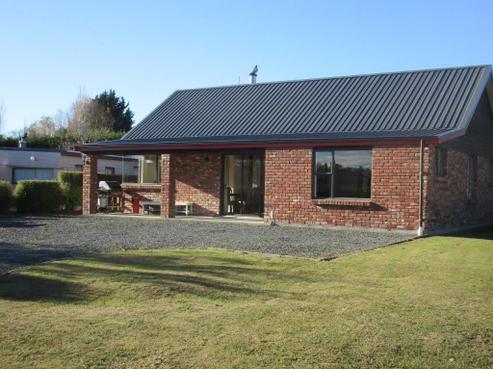 35 Bernera Street, Karitane