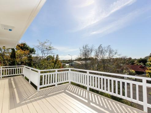 3 Cabot Place, Frankleigh Park