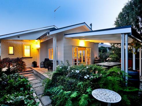 10 Saint Winifreds Avenue, Hamilton East