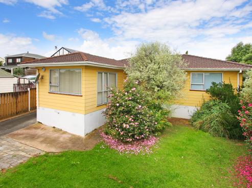24 Tomintoul Place, Highland Park