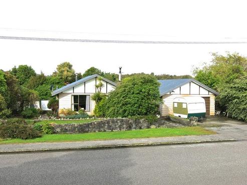 129 Tui Street, Kumara